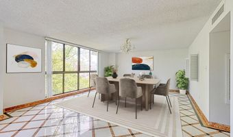 1101 S ARLINGTON RIDGE Rd 216, Arlington, VA 22202