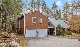 35 Merry Hill Rd, Barrington, NH 03825