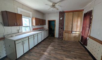 1908 Pine Ave, Altoona, PA 16601