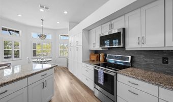 949 ALLEGRO Ln, Apollo Beach, FL 33572