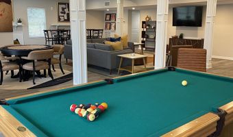 64 E Mitchell Ave 27, Cheshire, CT 06410