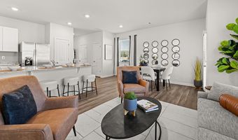 5989 SKYLAR Dr, Atlanta, GA 30336