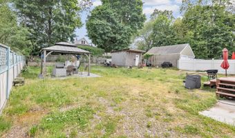33 Murray St, Ansonia, CT 06401