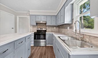 18317 Elles Dr, Athens, AL 35611