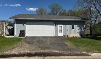 613 Vera St, Bottineau, ND 58318