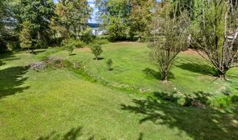 203 Edgewood St, Ballard, WV 24918