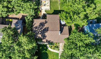 200 Aurora Dr, Asheville, NC 28805