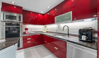 6829 LITTLE RIVER Tpke, Annandale, VA 22003