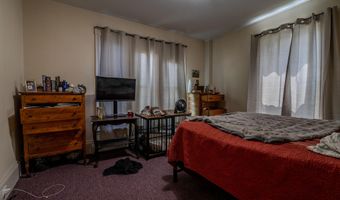 36 Larkin St, Bangor, ME 04401