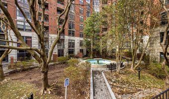1021 N GARFIELD St B27, Arlington, VA 22201