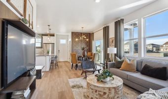 906 Logan Peak Way, Berthoud, CO 80513