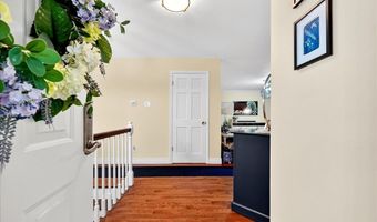 740 Woodside Trails Dr 103, Ballwin, MO 63021