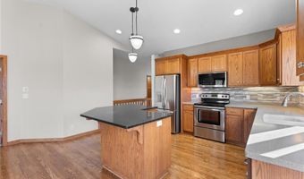 2535 Superior Ln NW, Rochester, MN 55901