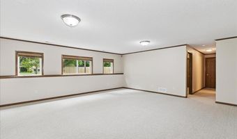 602 Brentwood Pl, Andover, KS 67002