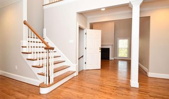 218 Thornhill Dr, Athens, GA 30607