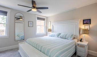 32 CORNHILL St, Annapolis, MD 21401