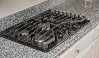 158 APPLE Ln, Afton, VA 22920