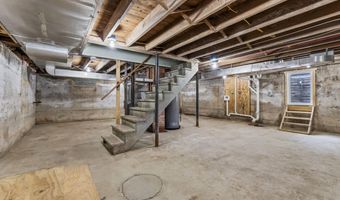 153 Poland Rd, Auburn, ME 04210
