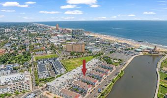 10 Grove Ct 20, Asbury Park, NJ 07712