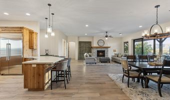 21620 W Buckwheat Ln, Congress, AZ 85332