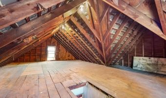 3 Smith St, Andover, NJ 07821