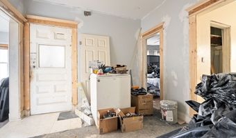 12 Spencer St, Boston, MA 02124