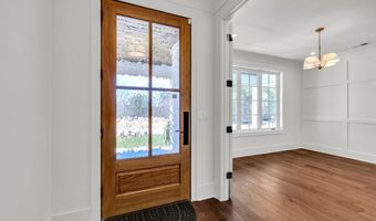 1238 London Woods Way 37, Apison, TN 37302