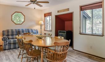1945 Evergreen Ln, Arnold, CA 95223