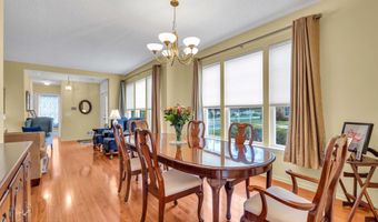 143 Sylvan Lake Blvd, Bayville, NJ 08721