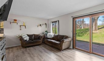 4377 Arden View Ct, Arden Hills, MN 55112