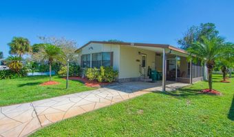 905 Dogwood Dr, Barefoot Bay, FL 32976