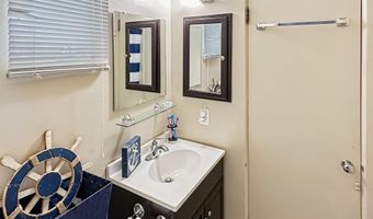 1510 S Country Club Cir, Carlsbad, NM 88220