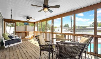1803 Linwood Dr, Bedford, IN 47421