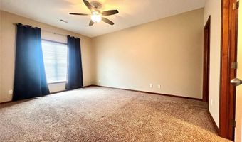 2602 NE Oak Dr 6, Ankeny, IA 50021
