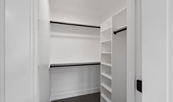 9191 Chapelle Cir, Anchorage, AK 99518