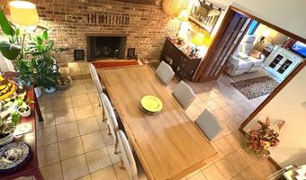 850 Gambier Dr, Alford, FL 32420