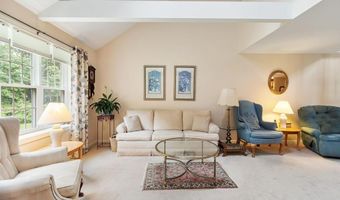 3 Chandler Dr, Atkinson, NH 03811