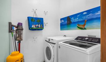 295 Kaihoi St, Kihei, HI 96753