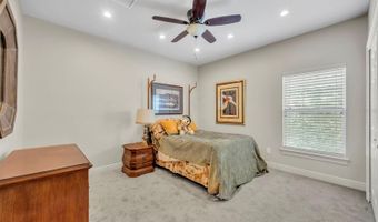 1031 GUERNSEY St, Orlando, FL 32804
