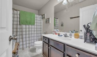 4050 Whitfield Oak Way, Auburn, GA 30011