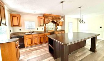 632 Lakeview Dr, Abbeville, AL 36312