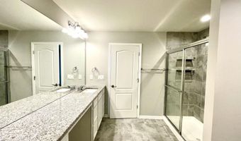 2835 Dillon Dr, Ann Arbor, MI 48105