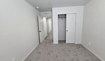 1704 Tenen Pass Dr, Benson, AZ 85602