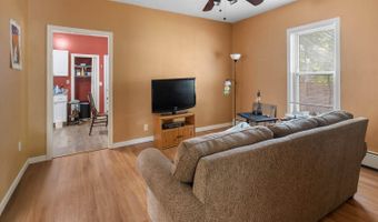 25 Winter St, Bangor, ME 04401