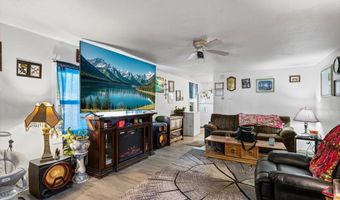 206 6th Ave, Belle Fourche, SD 57717