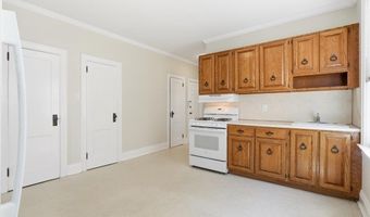 73 NEWMAN Ave 3, Bayonne, NJ 07002