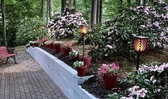 1 Butternut Cir 1, Avon, CT 06001