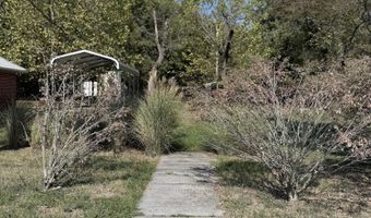 11 W Dade 22, Arcola, MO 65603