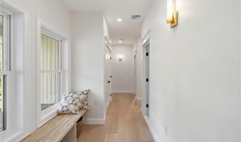 1264 Central Ave, Johnston, RI 02919