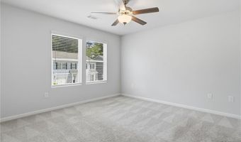 157 Village Green Dr, Adairsville, GA 30103